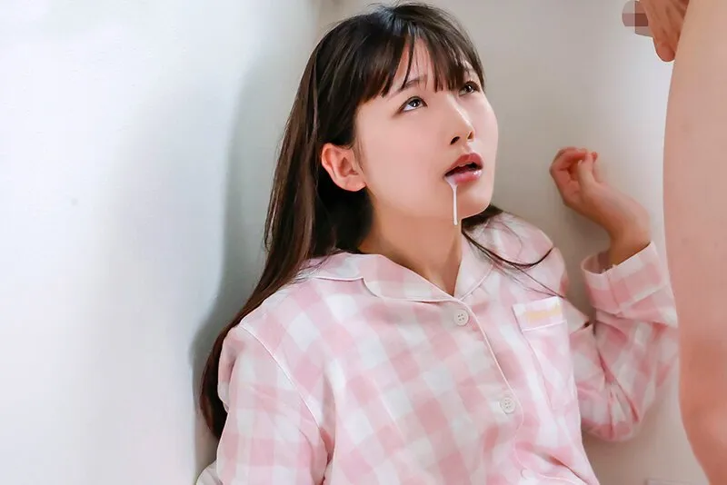 Anh trai ghen khi em ghệ có người yêu nên luôn bắt em ấy làm tình